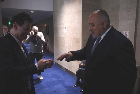 Пиарът на Продължаваме промяната Найо Тицин и лидерът на ГЕРБ