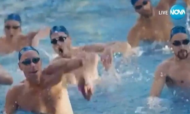 Мъже ще участват в синхронното плуване на Олимпийските игри в Париж