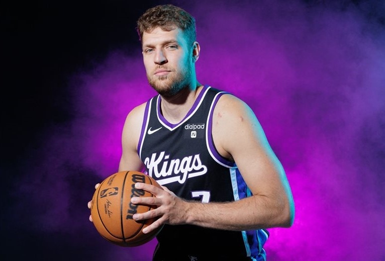 Сакраменто Кингс допусна шокираща загуба в мач от НБА Съотборниците