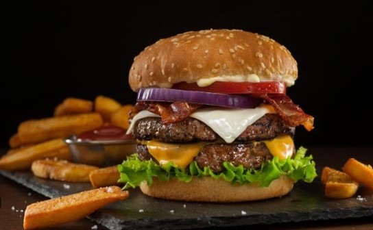 Най добрият бургер в света се приготвя в Турция Това сочат