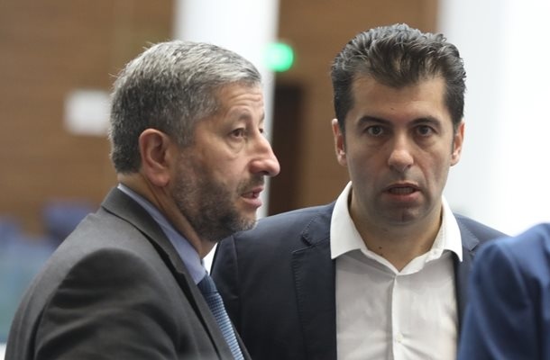 Това е нелепо недостойно и неетично пишат те в нарочна