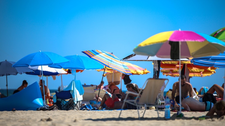 Над 740 000 чужденци са посетили страната ни през януари