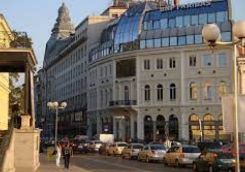 Паметник на културата емблематична сграда в центъра на София –