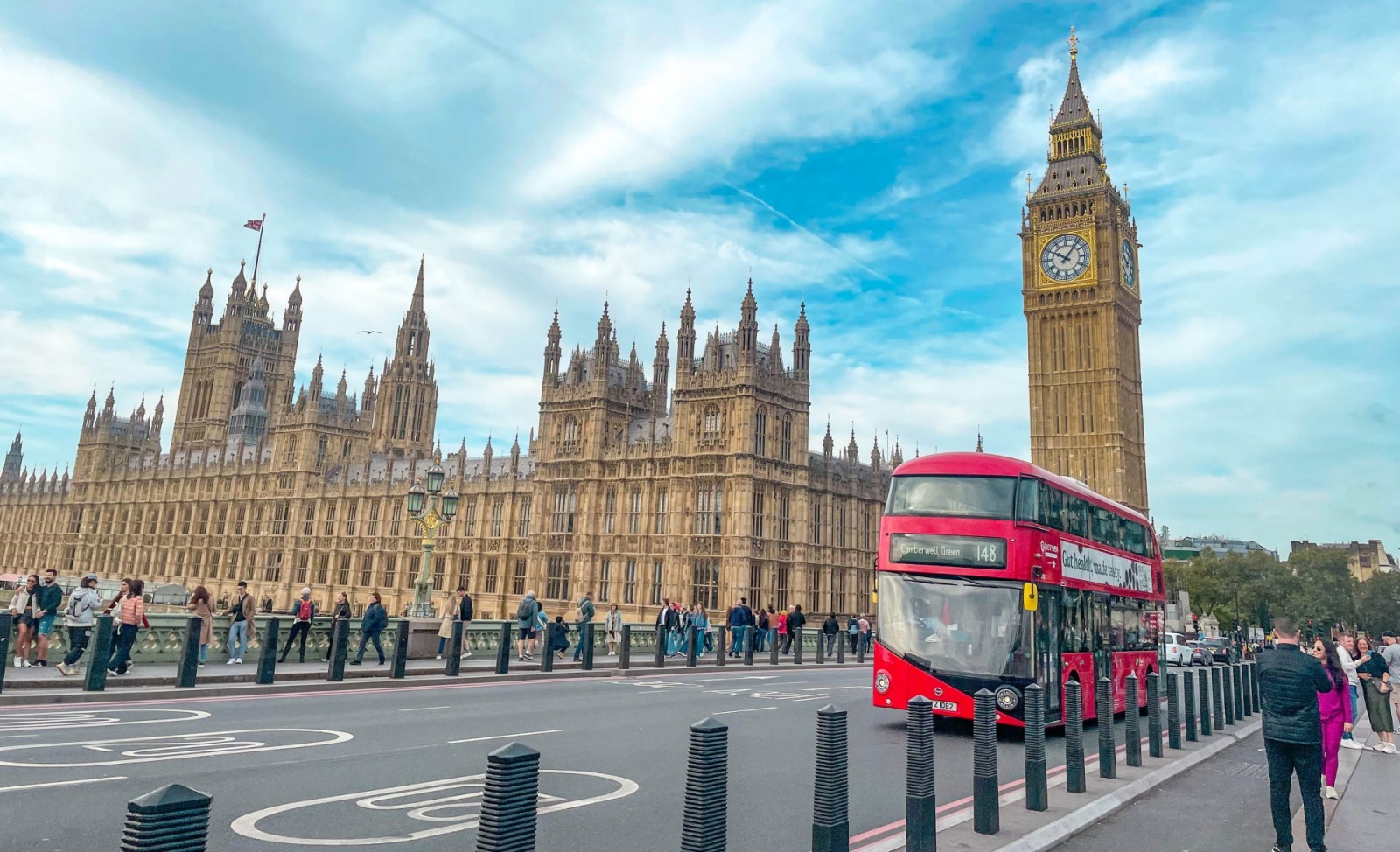 На незаконни мигранти на които е отказано убежище във Великобритания