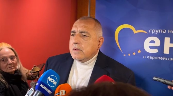 В понеделник или ще отидем при президента Румен Радев с готова папка от преговорите