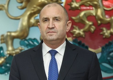 Президентът Радев няма да оттегли указа с който предлага на