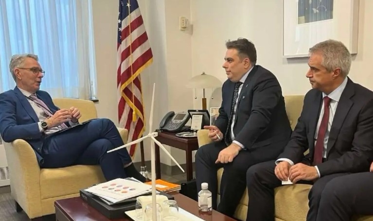 Парламентарната Комисия по енергетика прие на второ четене Законопроект за