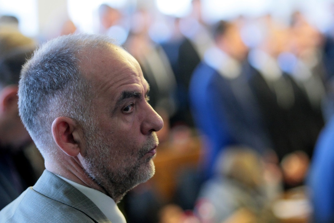 След като бившият заместник министър на екологията и настоящ съпредседател