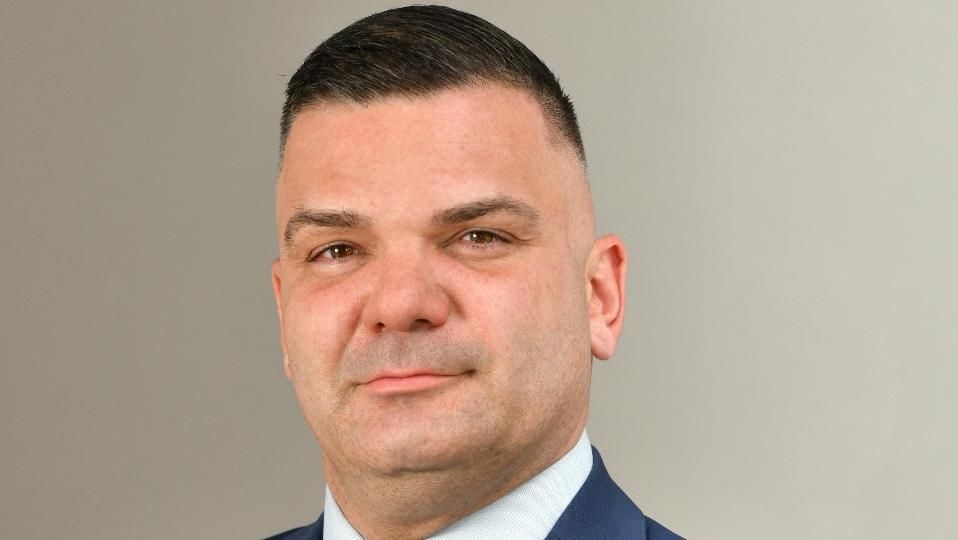 Изкупната цена на млякото намалява но цената на сиренето в