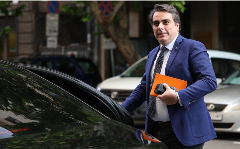 Верижна катастрофа на магистрала Тракия информира NOVA Ударили са се три