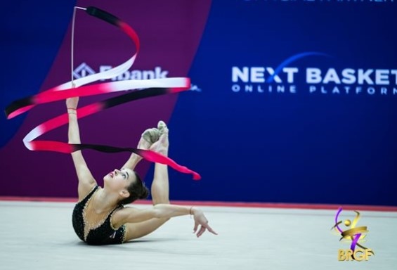 Елвира Краснобаева нахлу с летящ старт в елита на художествената