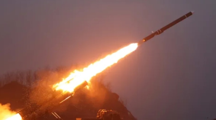 Множество експлозии разтърсиха Киев: Украйна е поставена под тревога