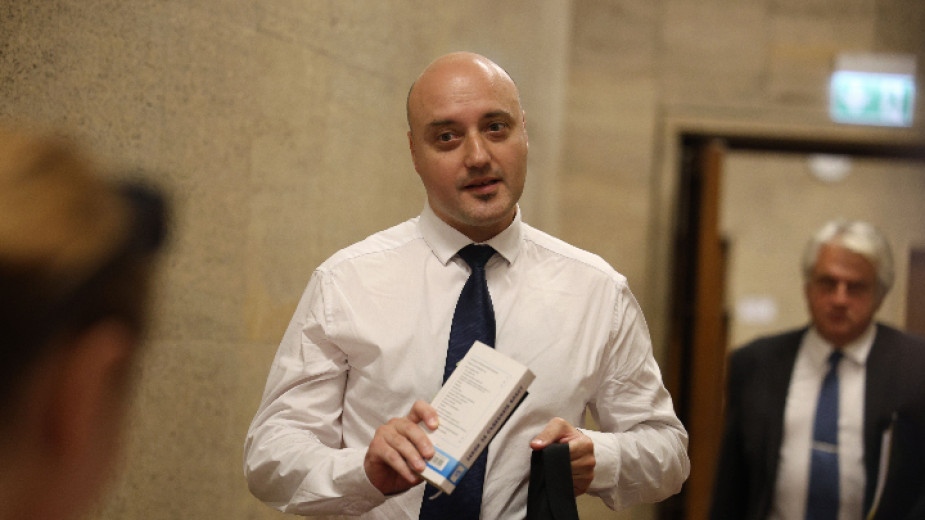 Промени в състава на кабинета могат да забавят приемането на