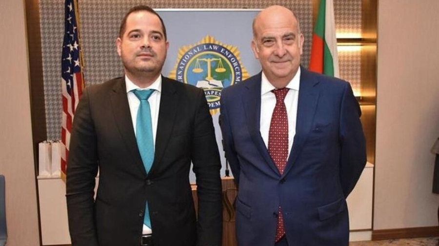 Събитие в София събра випускници и ръководството на Международната академия