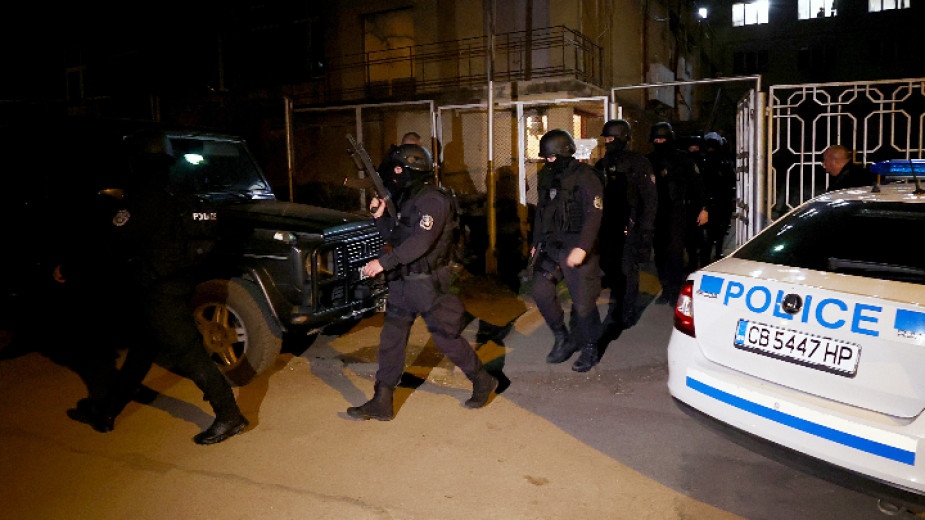 МВР предприе минути след 20 ч изненадващи проверки в 3