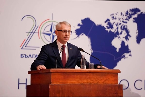 Днес Путин води война срещу демокрацията в Европа и света