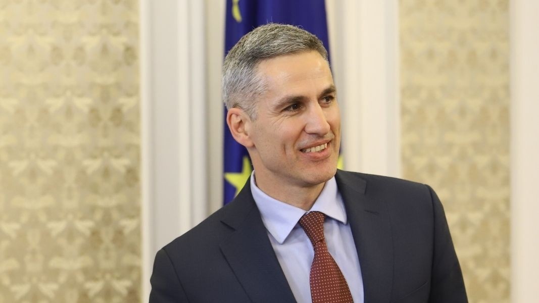 Отговорността е в ръцете на президента да намери балансирано решение