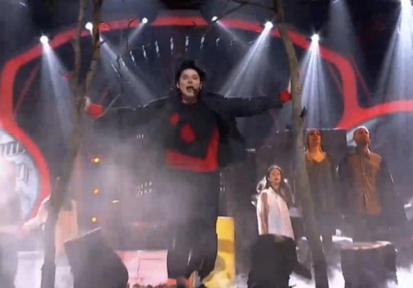 Владимир Зомбори отново вдигна на крака жури и публика в