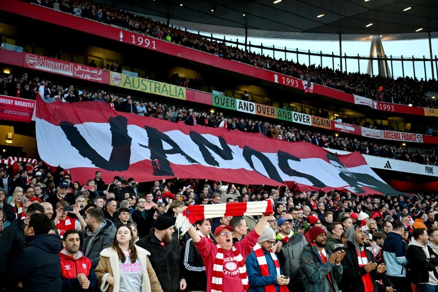 Отборът на Арсенал постигна лесен успех с 2 0 над Лутън