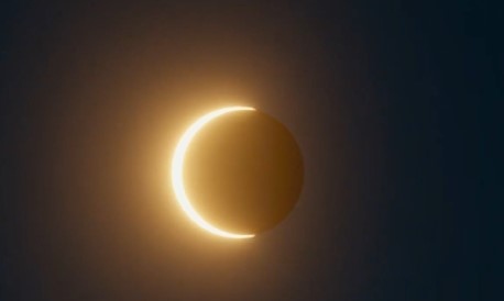 Светът тръпне в очакване на поредното слънчево затъмнение На 8