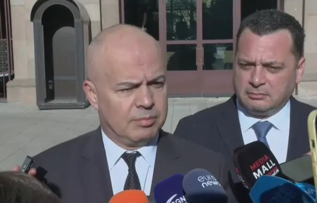 Вчера получихме покана за участие в консултациите при президента във