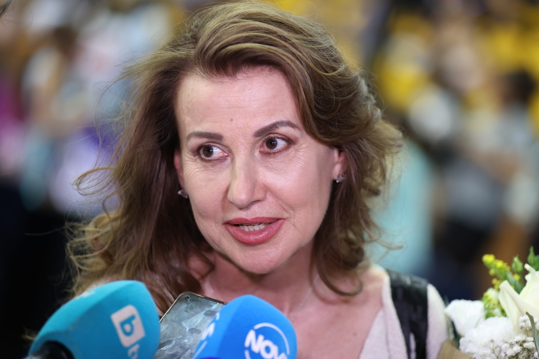 Илиана Раева президент на Българската федерация по художествена гимнастика откри