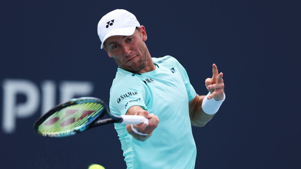 Водачът в схемата Каспер Рууд Норвегия отпадна на полуфиналите на