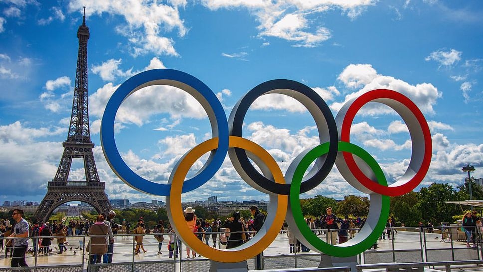 Олимпийските кръгове ще бъдат монтирани на Айфеловата кула преди Летните