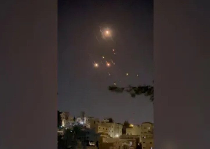 Световни и европейски лидери осъждат атаката на Иран срещу Израел