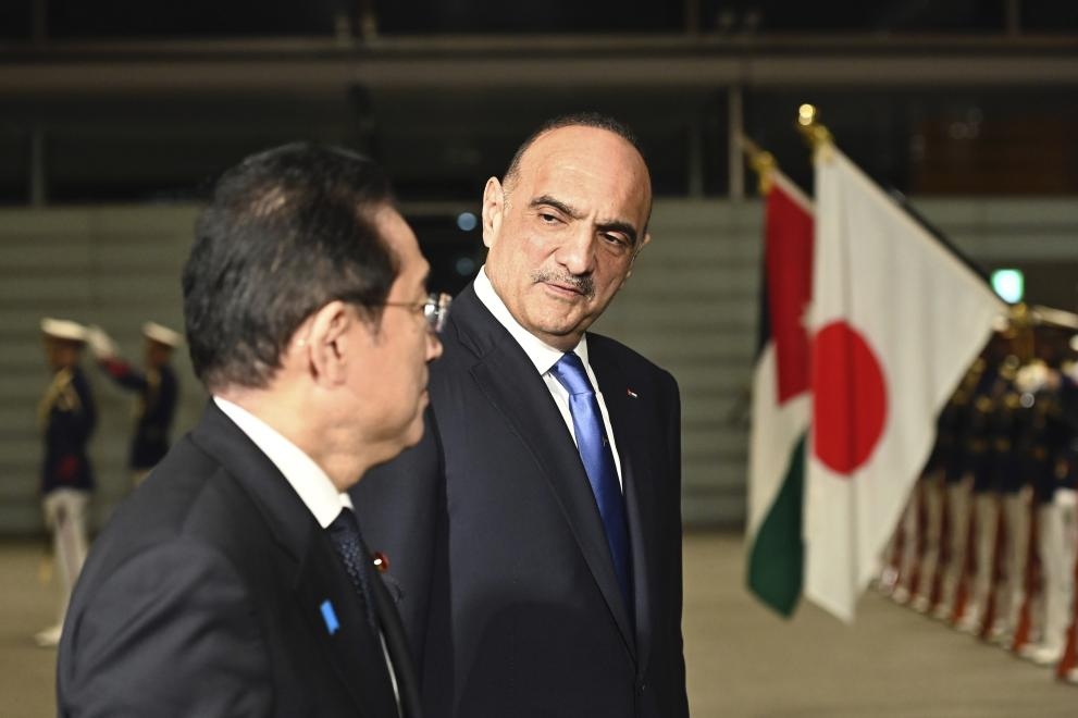 Министър председателят на Йордания Бишер ал Хасауне заяви вчера че разрастване