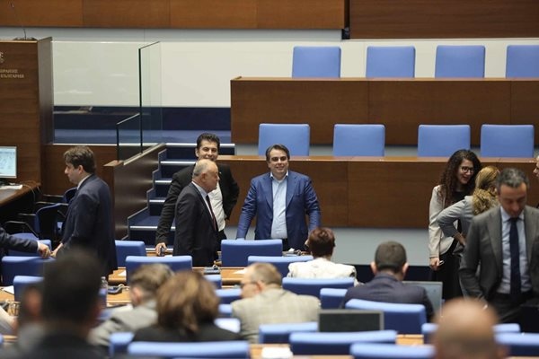 Възраждане са поканили ПП ДБ да се включат в искането на