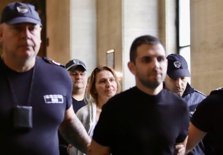 Тричленният състав на Апелативен съд София потвърди определението на