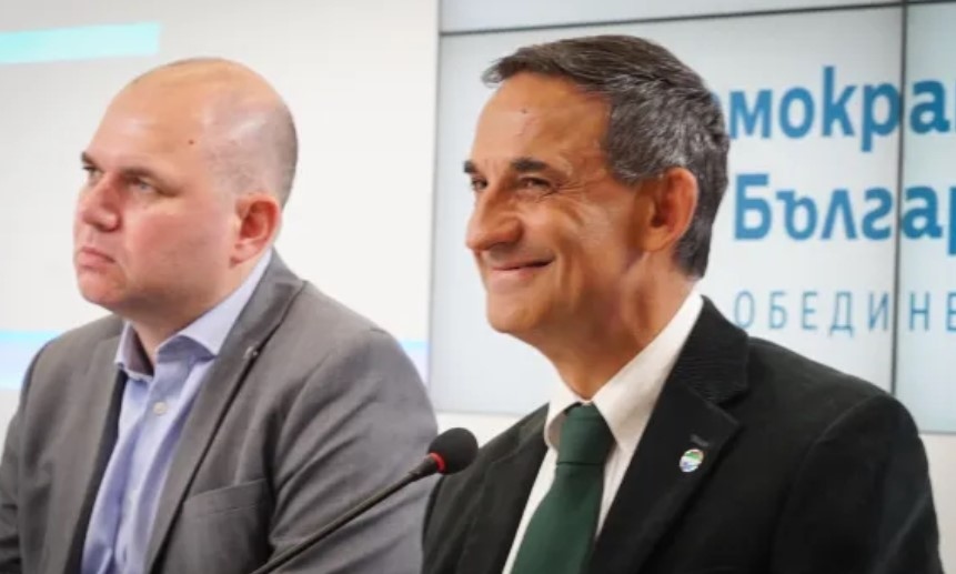 Дипломатът Стефан Тафров спечели вътрешнопартийните избори на Да България за