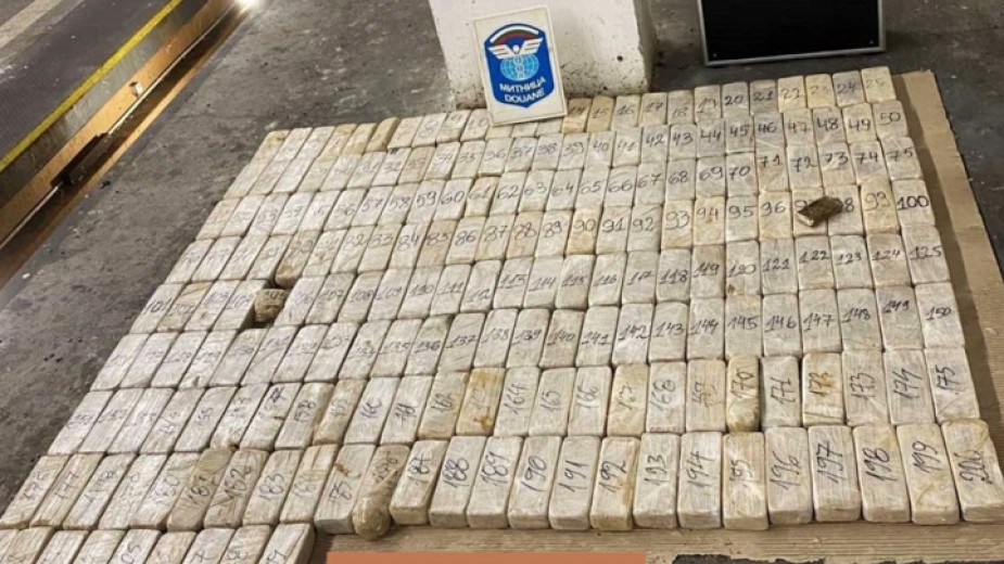 Над 400 килограма хероин за 16 милиона лева е задържан