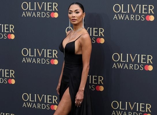 Бившата приятелка на Григор Димитров е щастлива с Том Евънс  ще се омъжи в родния Хавай  Никол Щерцингер