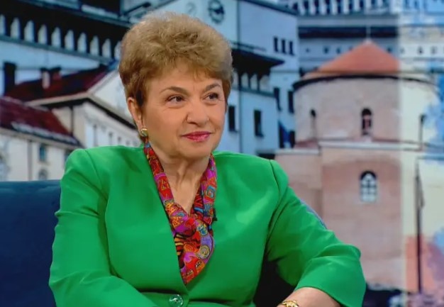 Меглена Плугчиева подаде оставка като съветник на служебния премиер Димитър