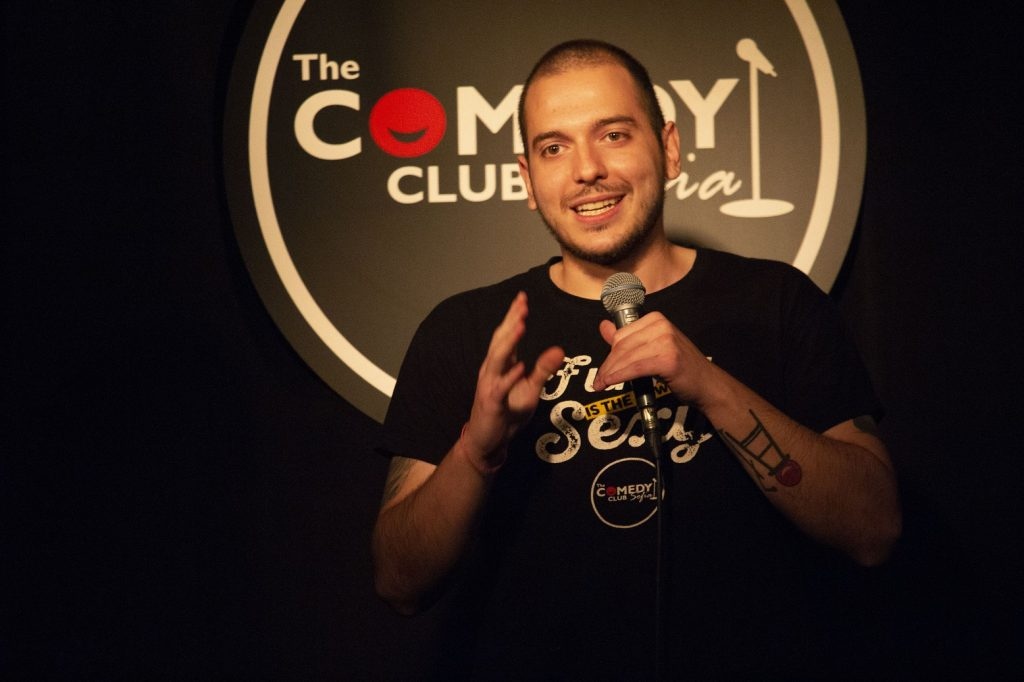 Без пари остана Николаос Цитиридис Бившият водещ на bTV остави много