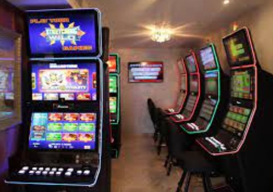 Снимка: Предлагат затваряне на хазартните зали в малки населени места