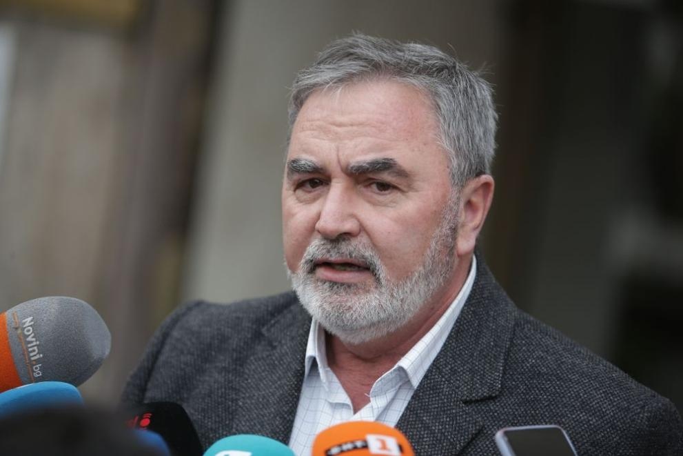 Дори да се обяви епидемия от коклюш няма да се