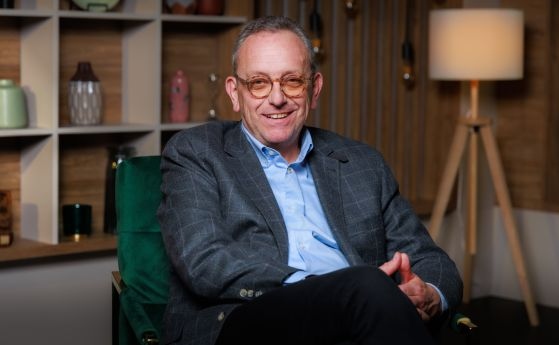 Проф Петър Стоянович историк доктор на историческите науки професор