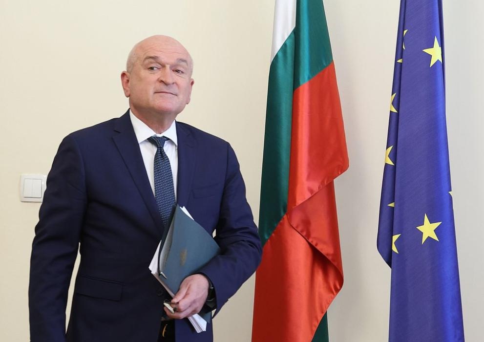 Служебният премиер Димитър Главчев няма да получава заплата като външен