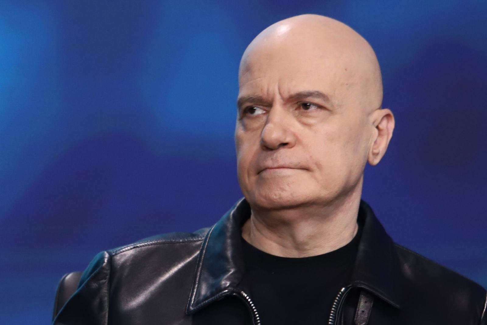 Двама от най дългогодишните сътрудници на Слави Трифонов певицата Невена Цонева