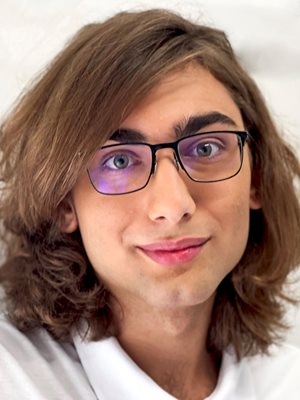 17 годишният Виктор Лилов покори Международната Менделеева олимпиада по химия в