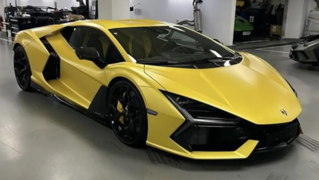 През септември миналата година Цвети Василева показа процеса по поръчка