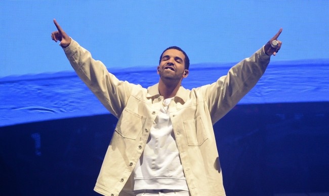 Рапърът Дрейк не е бил у дома си снощи когато