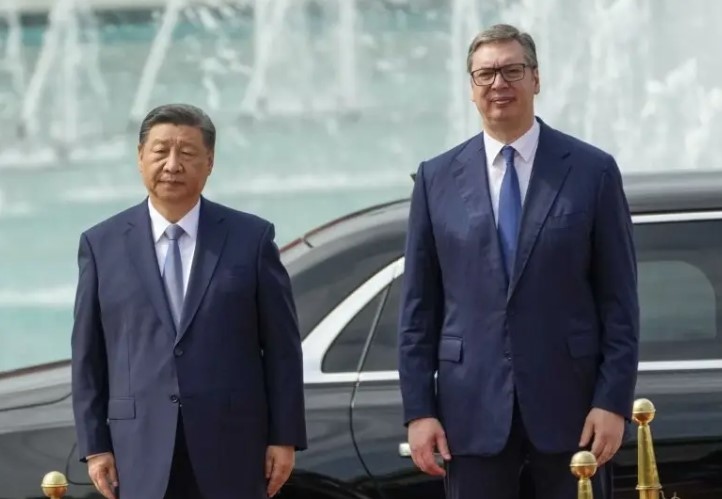 Китайският лидер Си Дзинпин е на посещение в Сърбия Белград