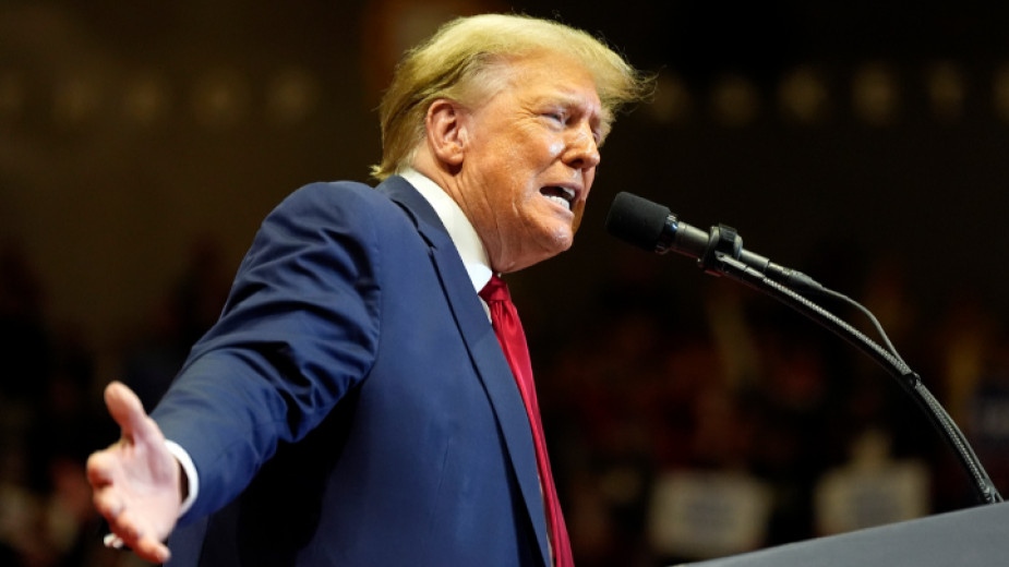 Бившият президент Доналд Тръмп е готов да отмени екологичните разпоредби