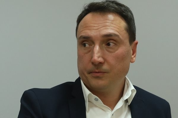 ГЕРБ СДС ще вкара 80 депутати в 50 ото Народно