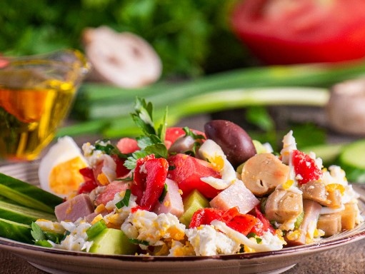 Българската Овчарска салата се нареди на пето място сред стоте