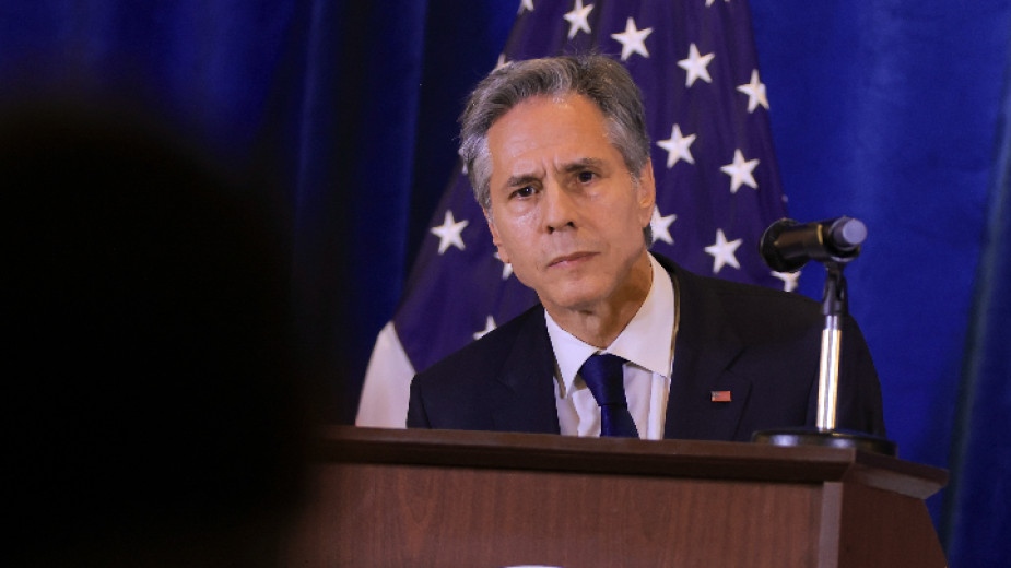 Американският държавен секретар Антъни Блинкън пристигна на изненадващо посещение в